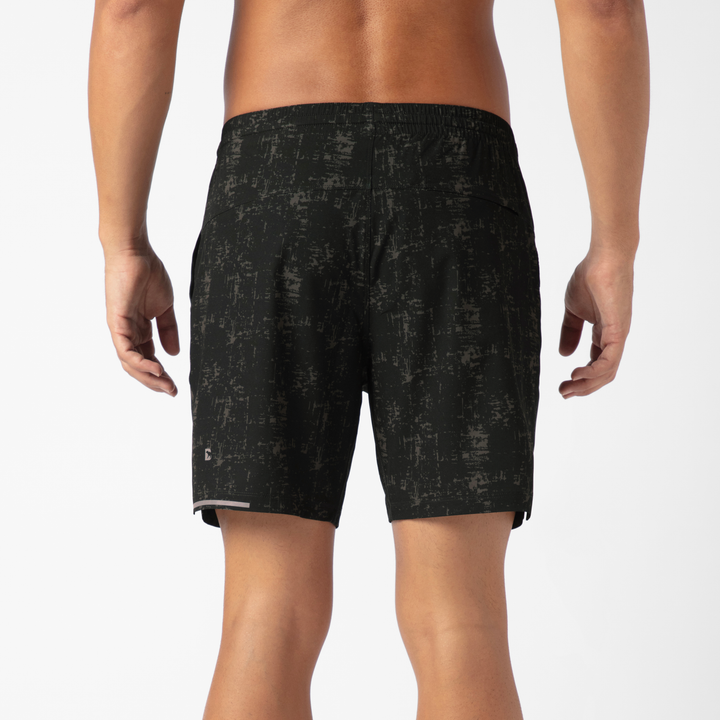 Run Short v2 7" in Asphalt back on model