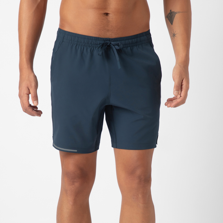 Run Short v2 7" Navy front on model
