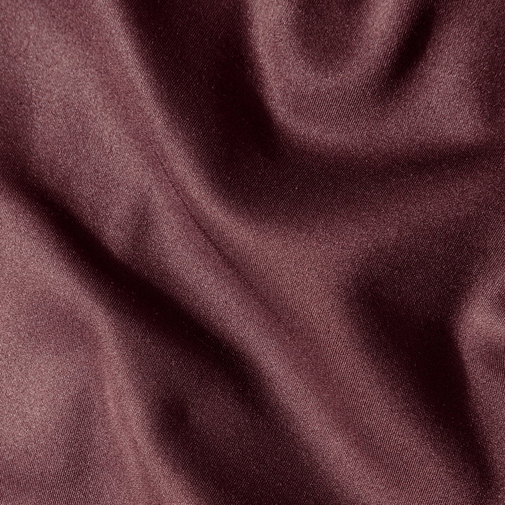 Scuba Jogger Maroon close up fabric