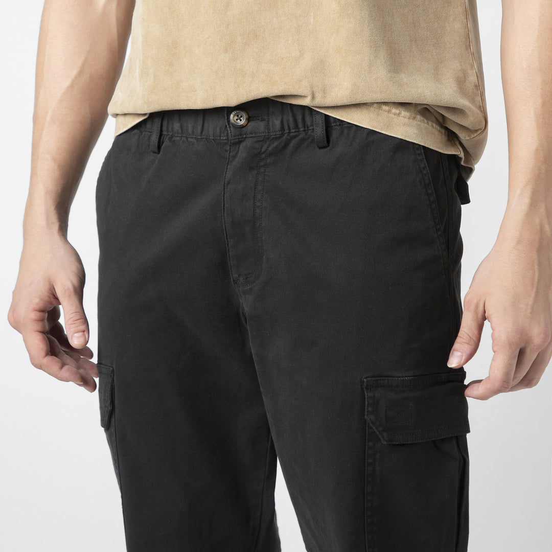 Stretch Cargo Pant Black close up front pocket