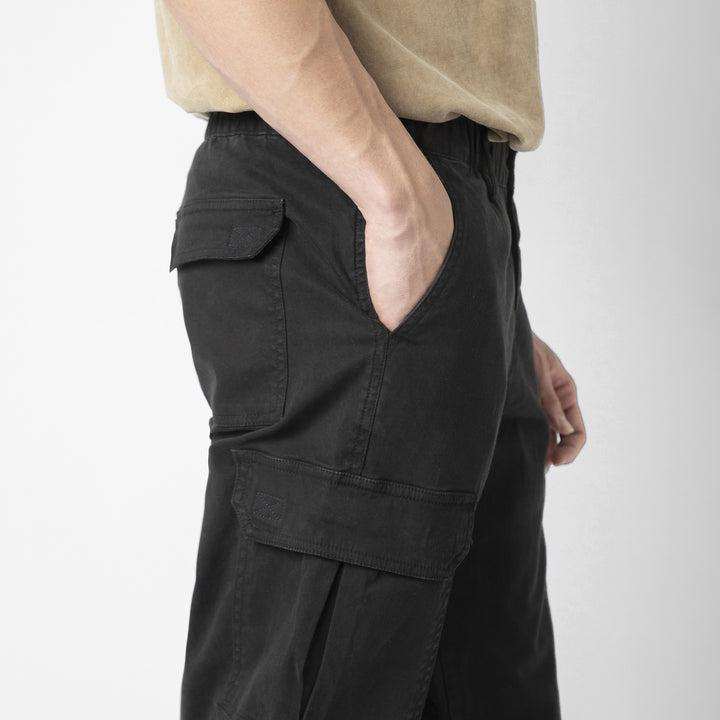 Stretch Cargo Pant Black close up side pocket