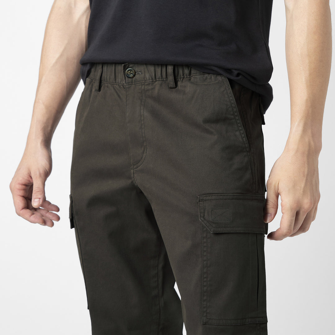 Stretch Cargo Pant Dark Grey close up front pocket