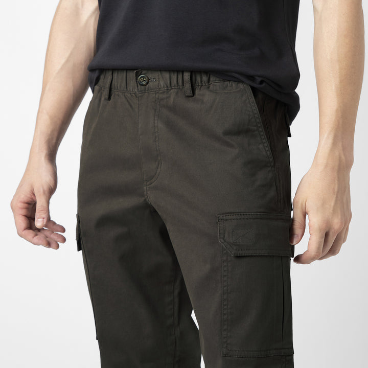 Stretch Cargo Pant Dark Grey close up front pocket