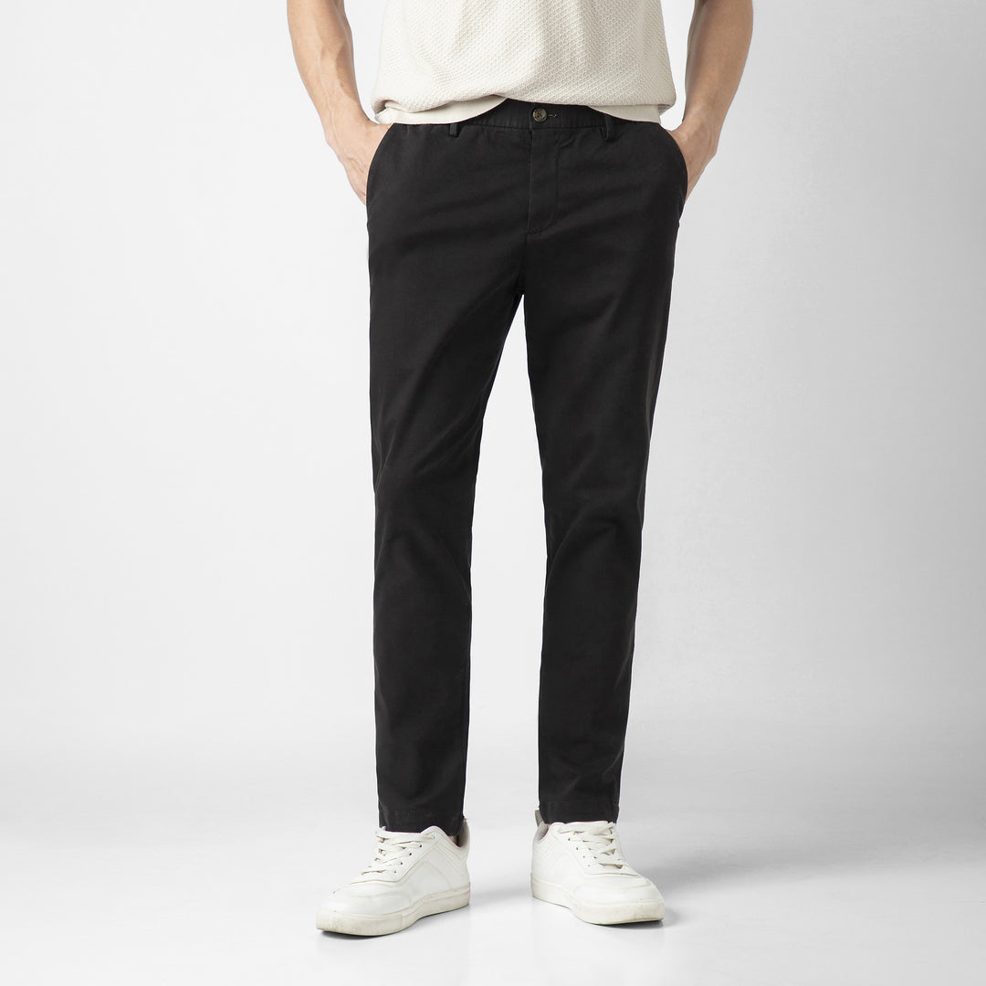 Stretch Chino Pant Black front on model
