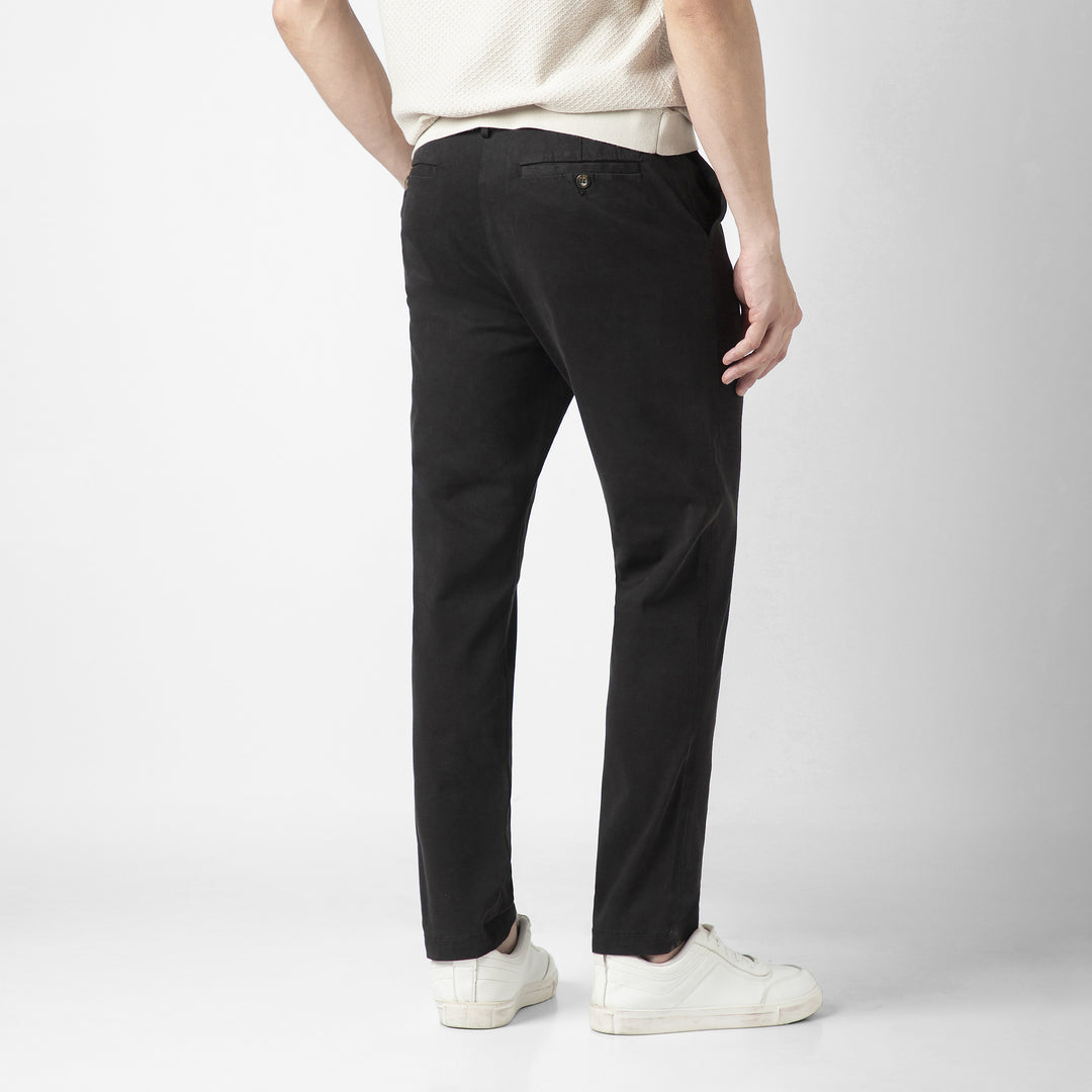 Stretch Chino Pant Black back on model