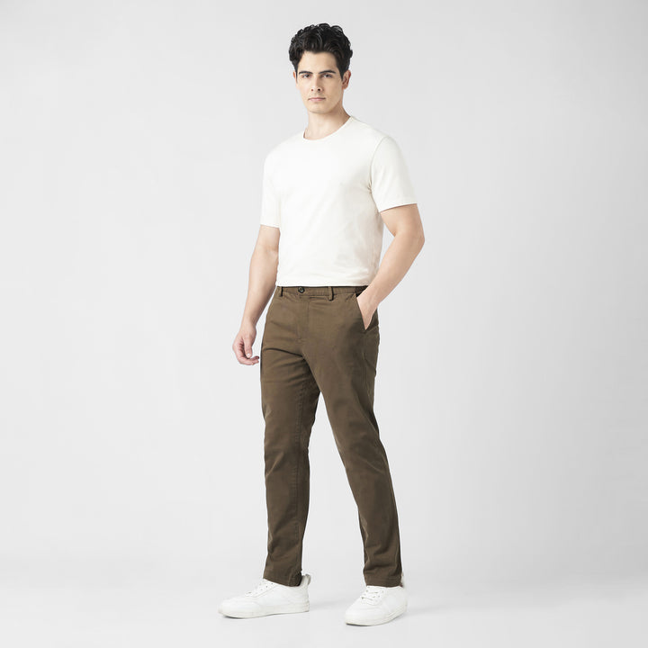Stretch Chino Pant Desert full body side on model