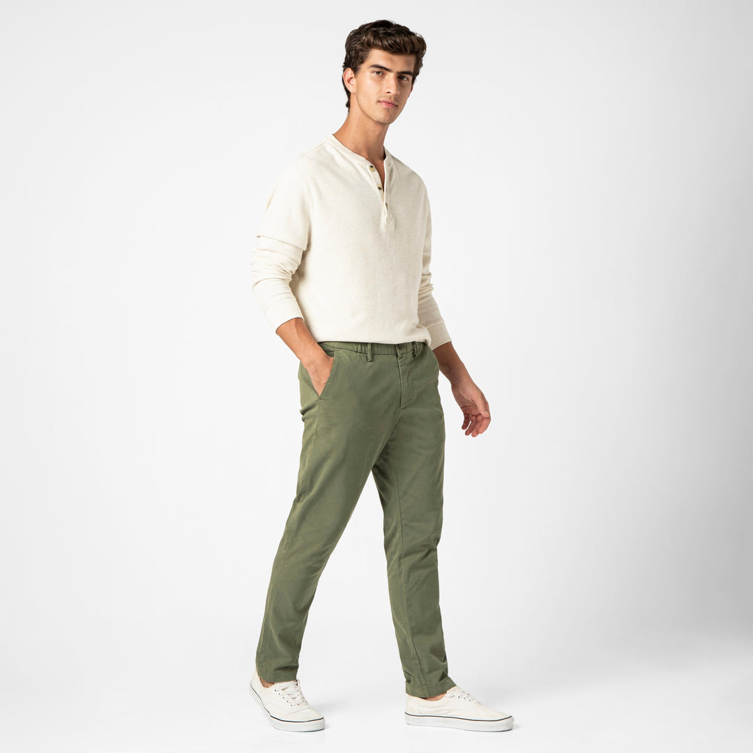 Stretch Chino Pant Fern full body on model