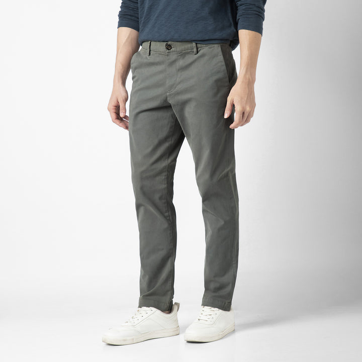 Stretch Chino Pant Grey side on model