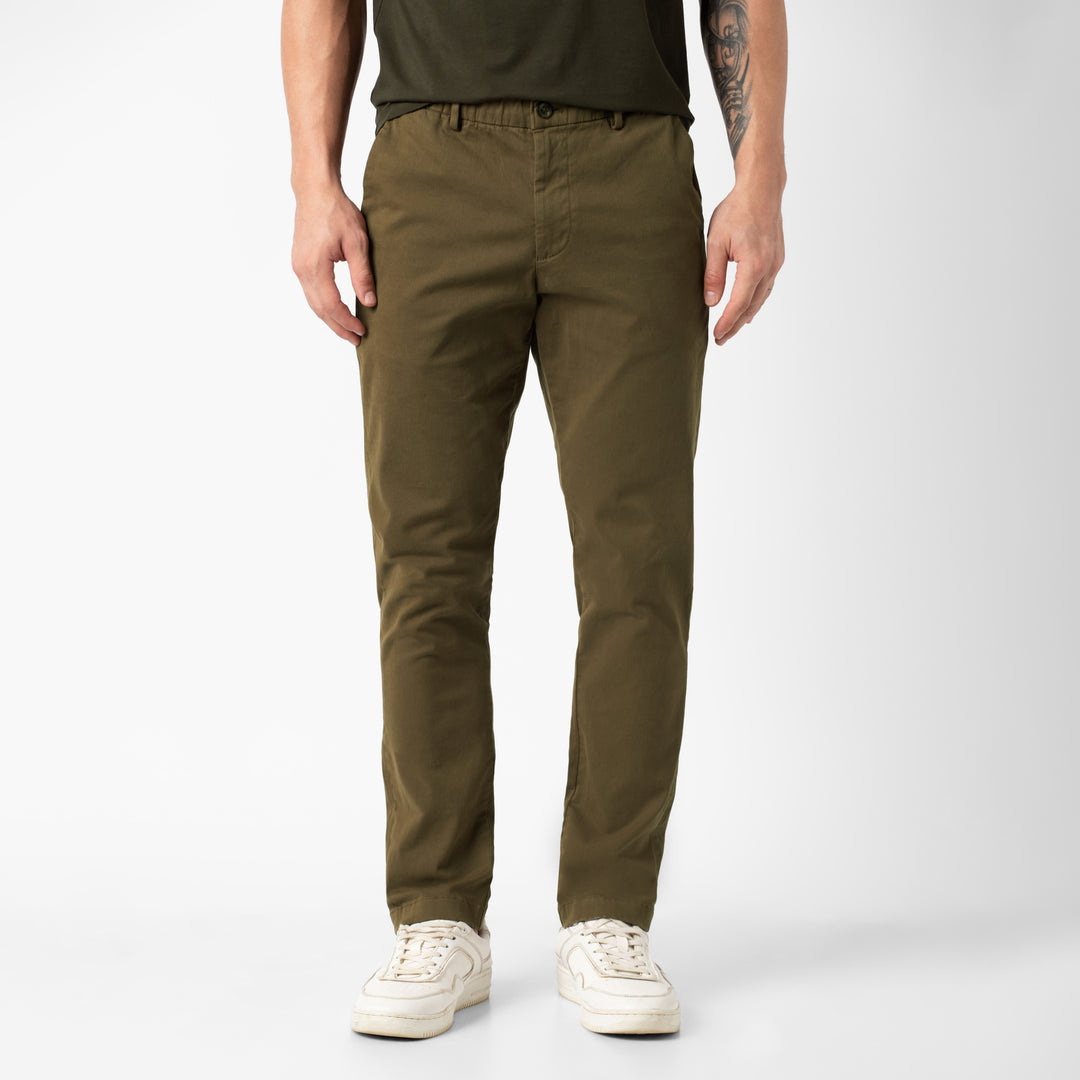 Stretch Chino Pant Walnut front on model