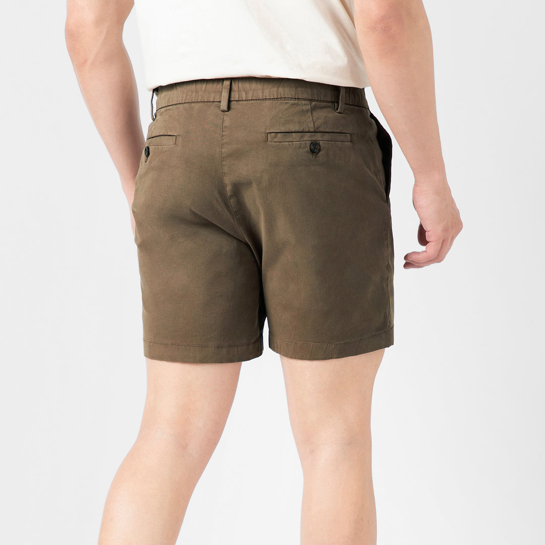 Stretch Chino Short 5" Desert back on model