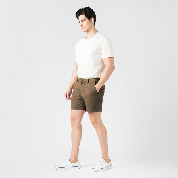 Stretch Chino Short 5" Desert full body side on model