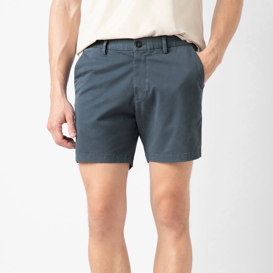 Stretch Chino Short 5" Flint front on model