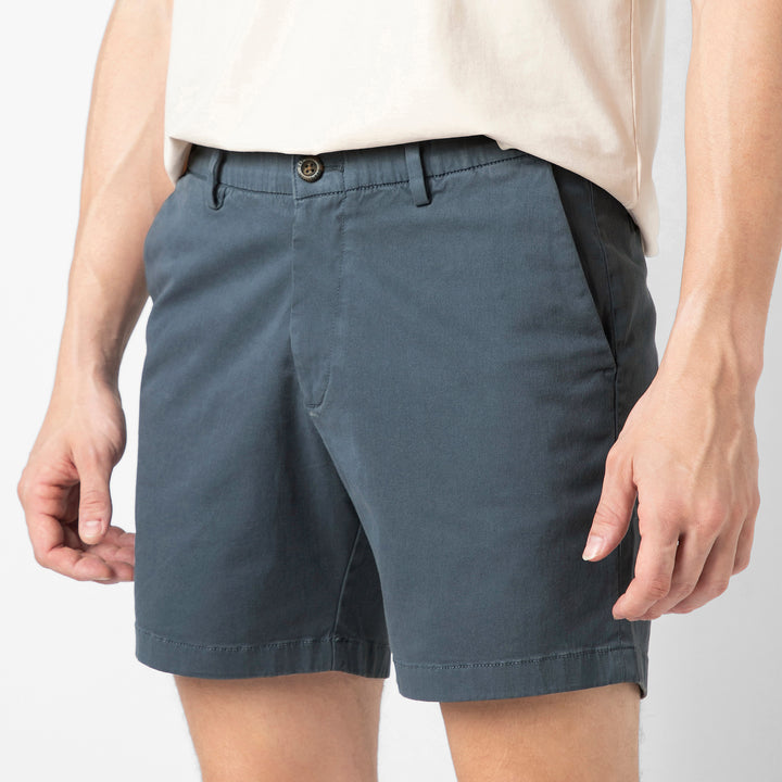 Stretch Chino Short 5" Flint close up front on model
