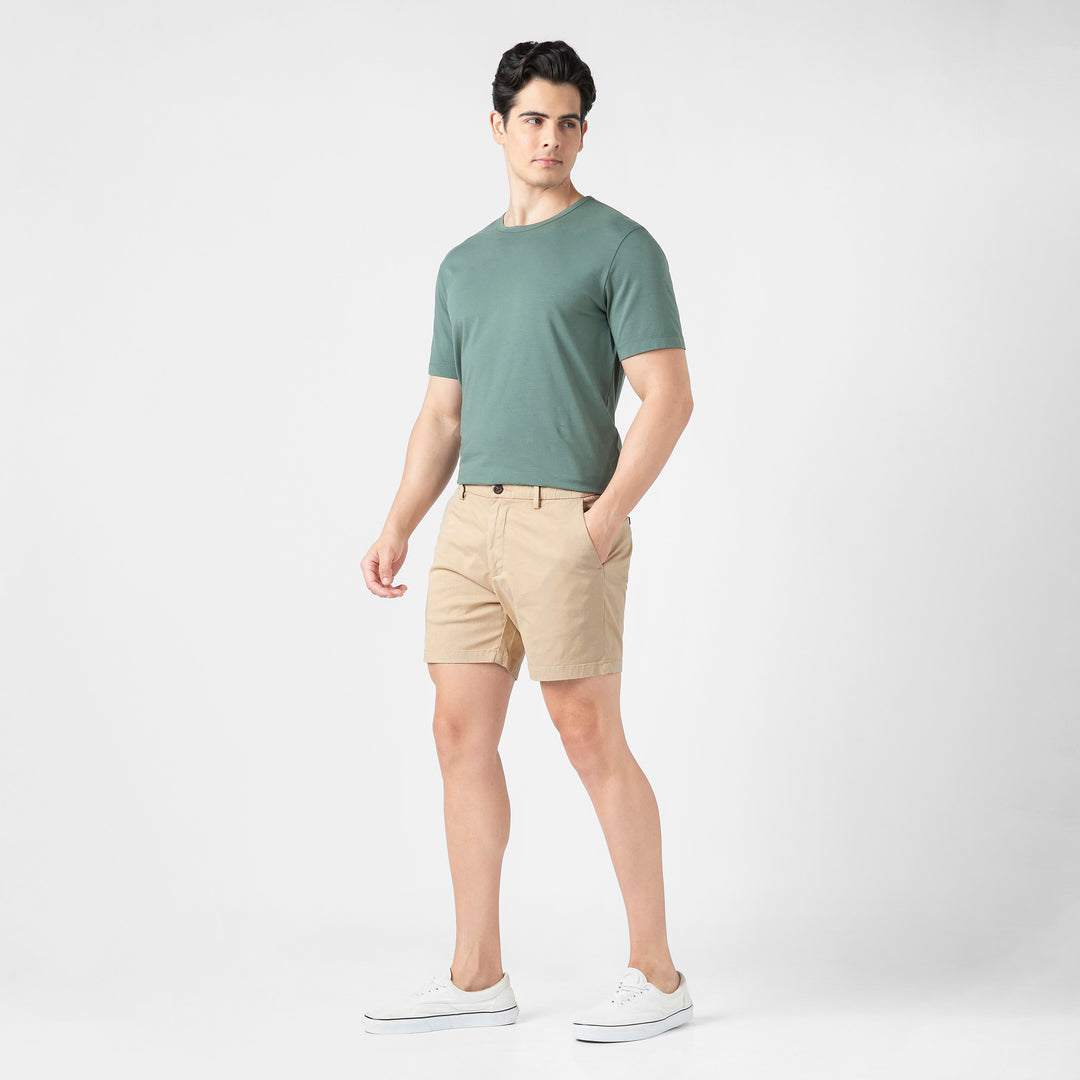 Stretch Chino Short 5" Sand Dune full body side on model