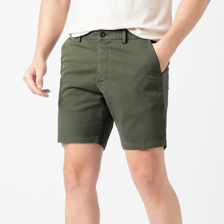 Stretch Chino Short 7" Fern side on model