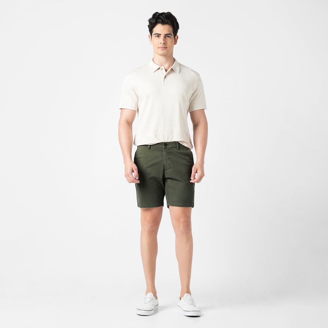 Stretch Chino Short 7" Fern full body on model