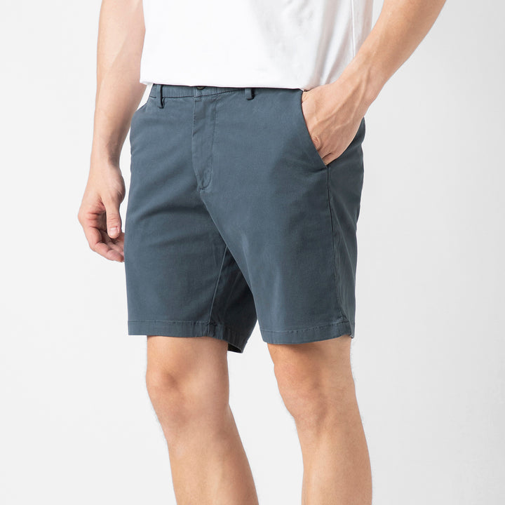 Stretch Chino Short 7" Flint side on model