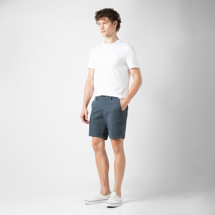 Stretch Chino Short 7" Flint full body side on model