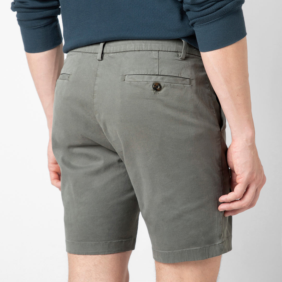 Stretch Chino Short 7" Grey close up back on model