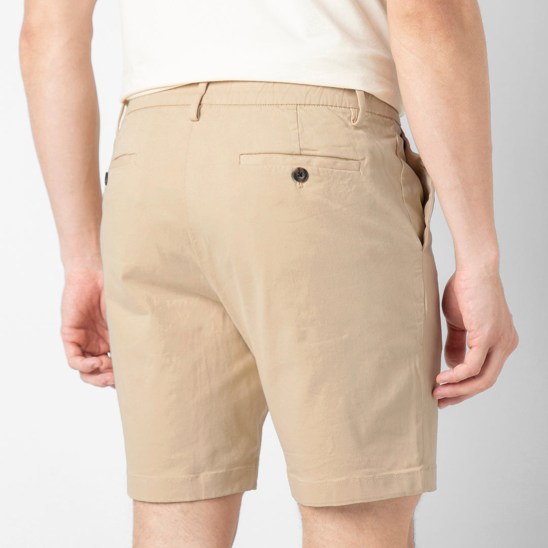 Stretch Chino Short 7" Sand Dune close up back on model