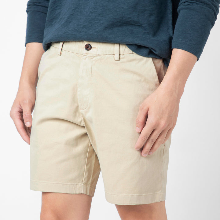 Stretch Chino Short 7" in Stone close up front on model