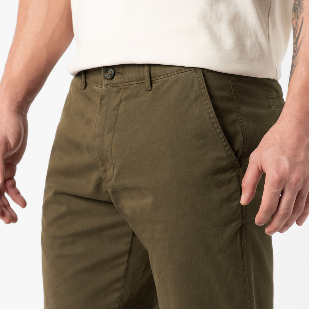 Stretch Jogger Bark close up on model