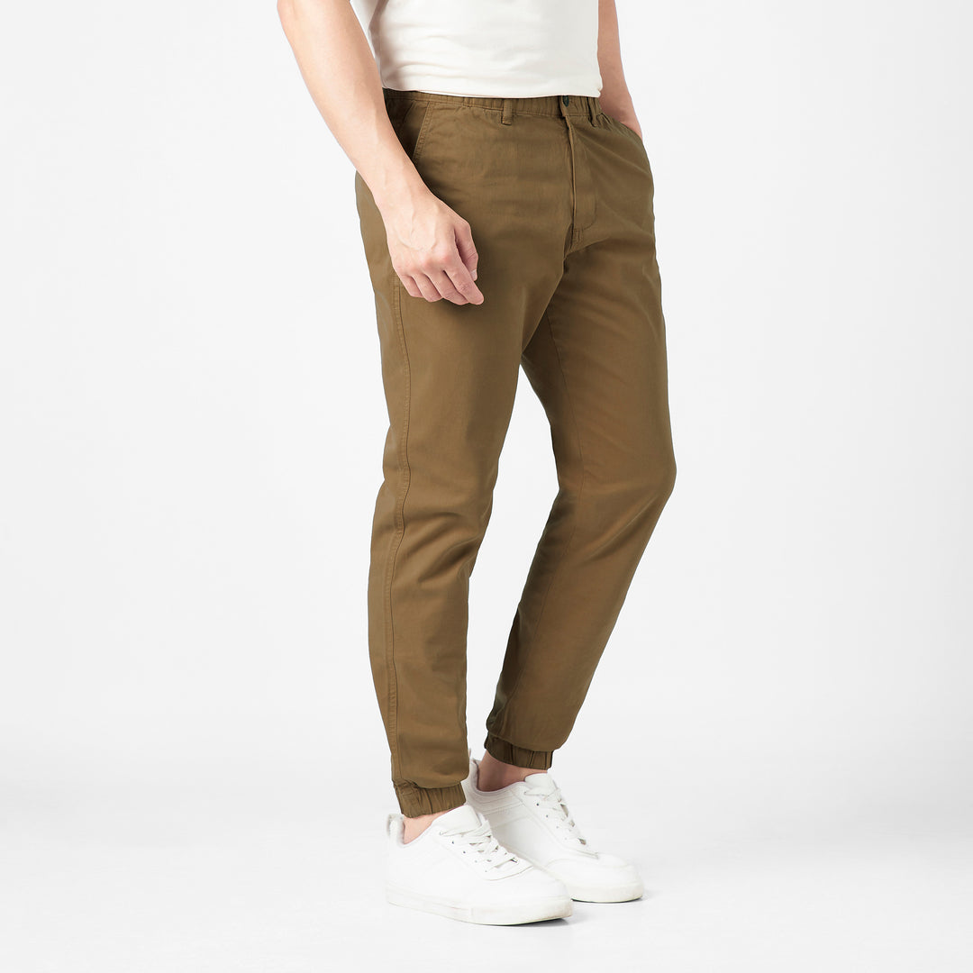 Stretch Jogger Camel side on model