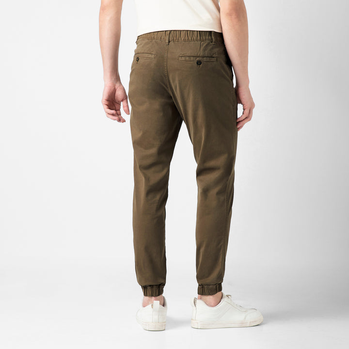Stretch Jogger Desert back on model