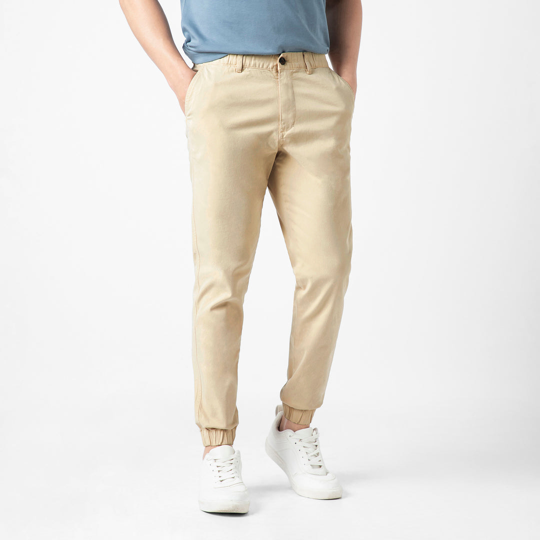 Stretch Jogger Sand Dune front on model