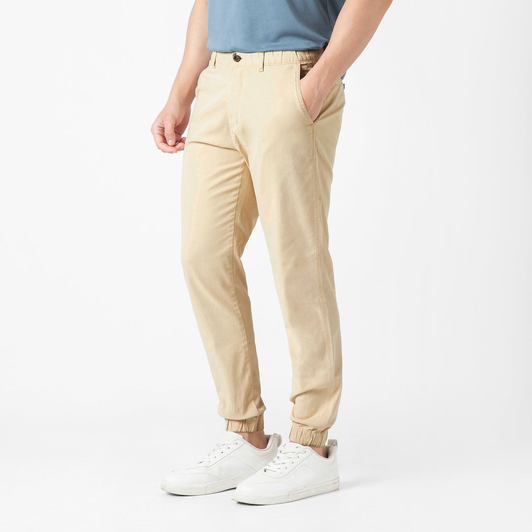 Stretch Jogger Sand Dune side on model