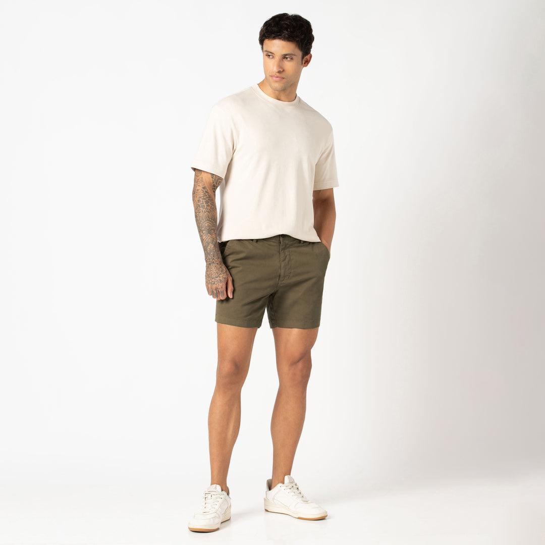 Stretch Short Desert 5.5" full body on model