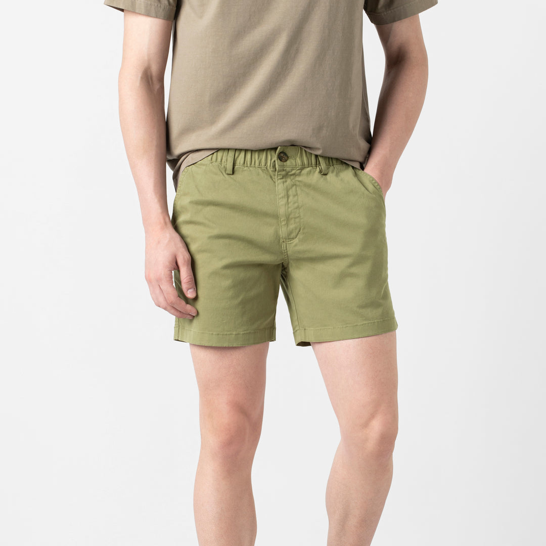 Stretch Short 5 Olive front on model