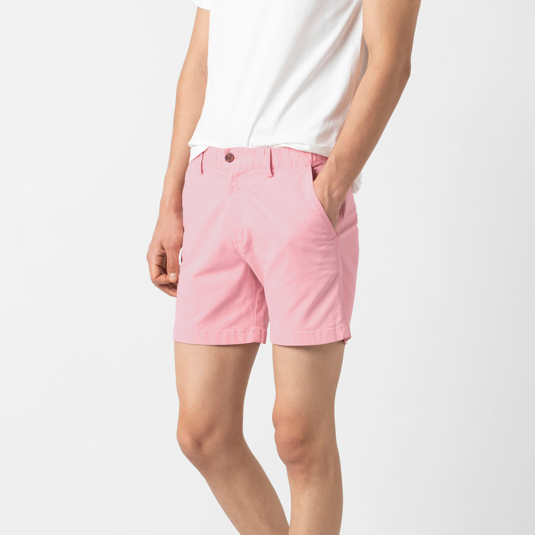 Stretch Short 5 Pink side on model