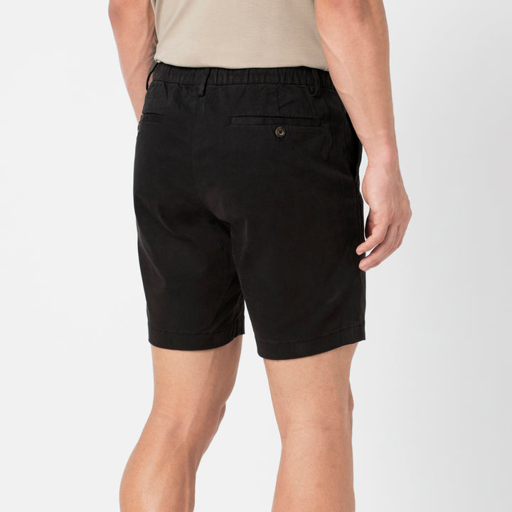 Stretch Short Black Out 7" back on model