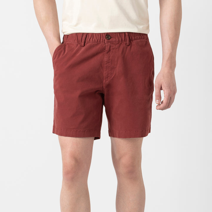 Stretch Short 7" Brick front on model