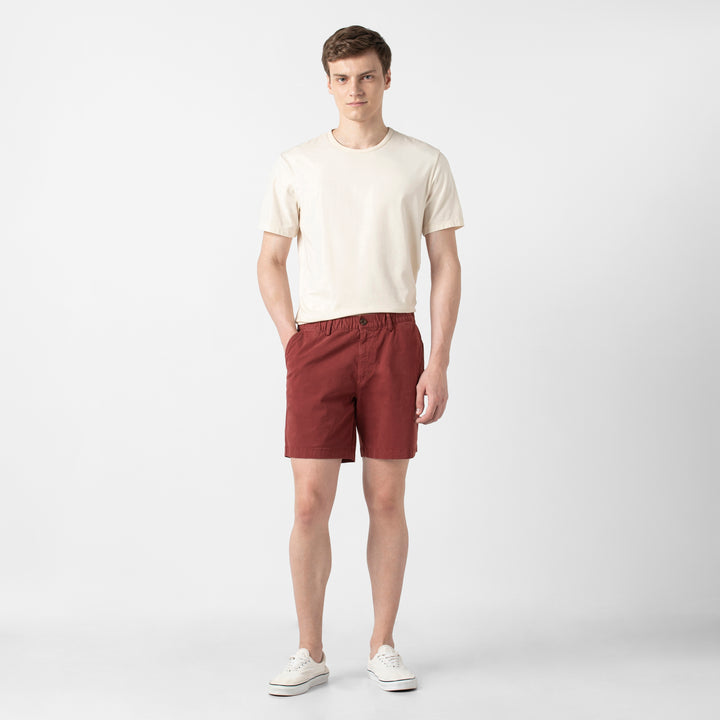 Stretch Short 7 Brick full body on model