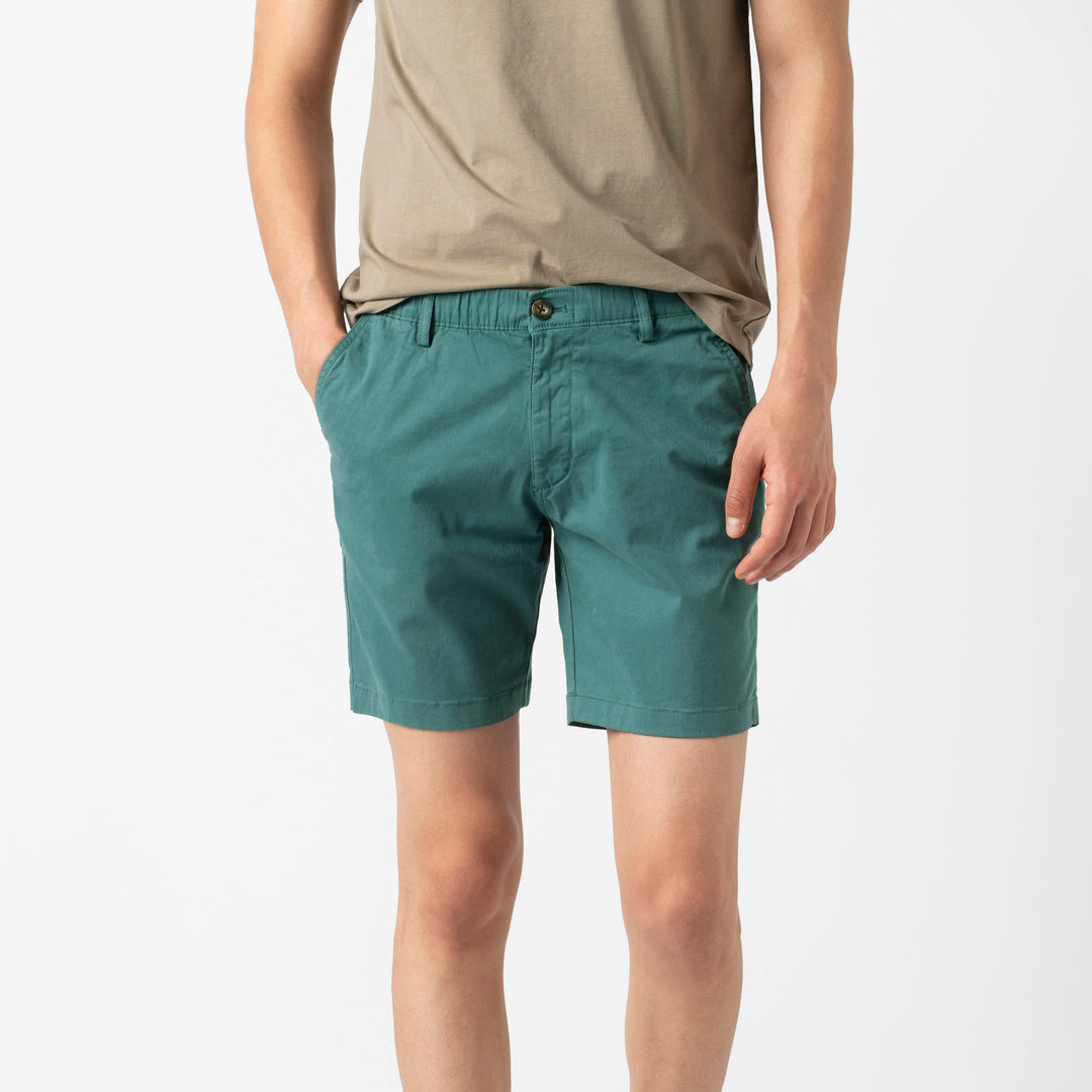 Stretch Short 7 Dark Teal front on model