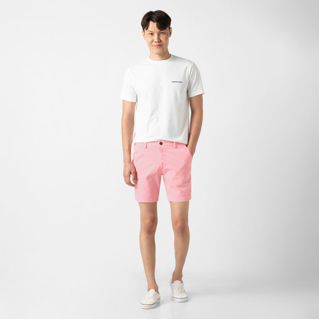 Stretch Short 7 Pink full body on model