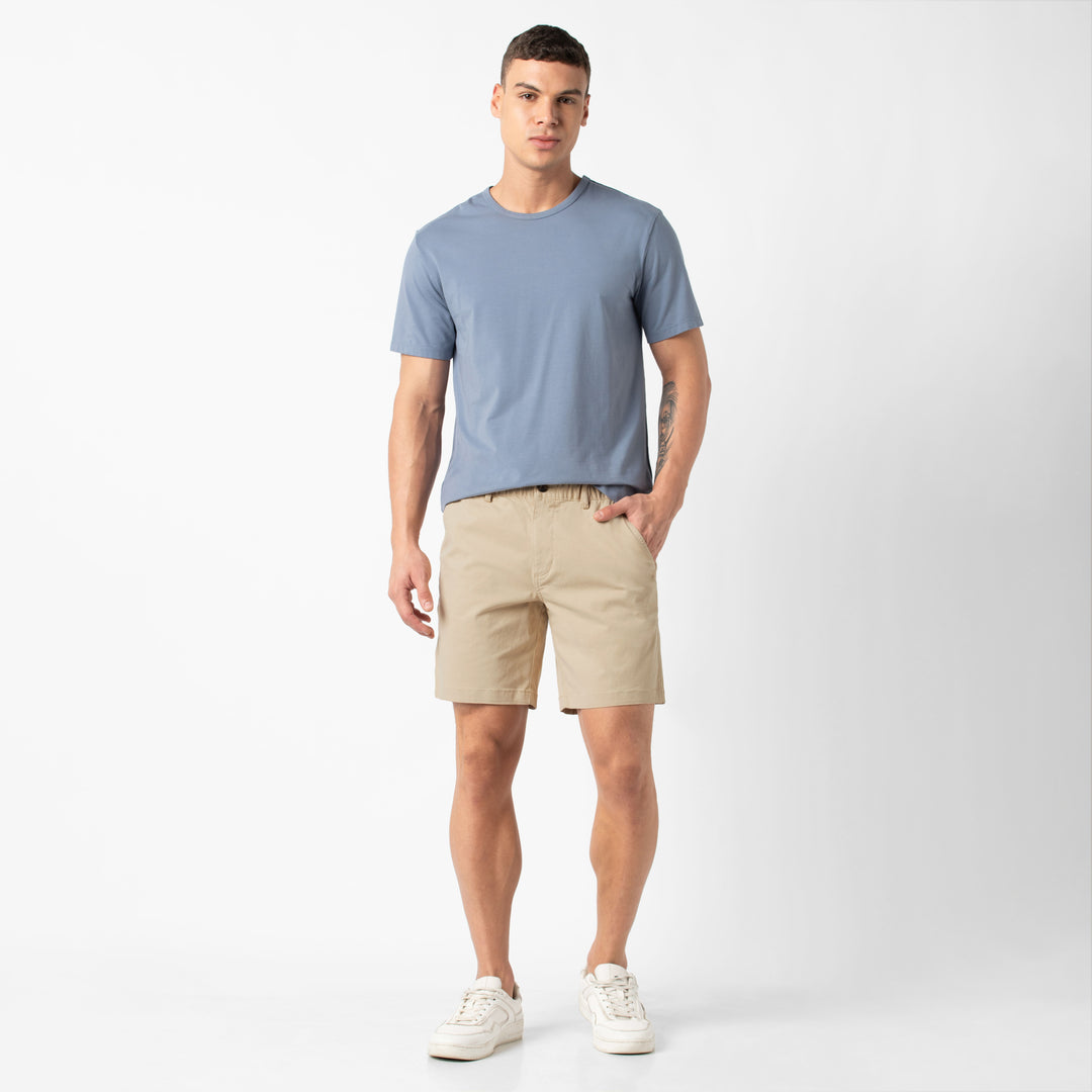 Stretch Short Sand Dune 7" full body on model