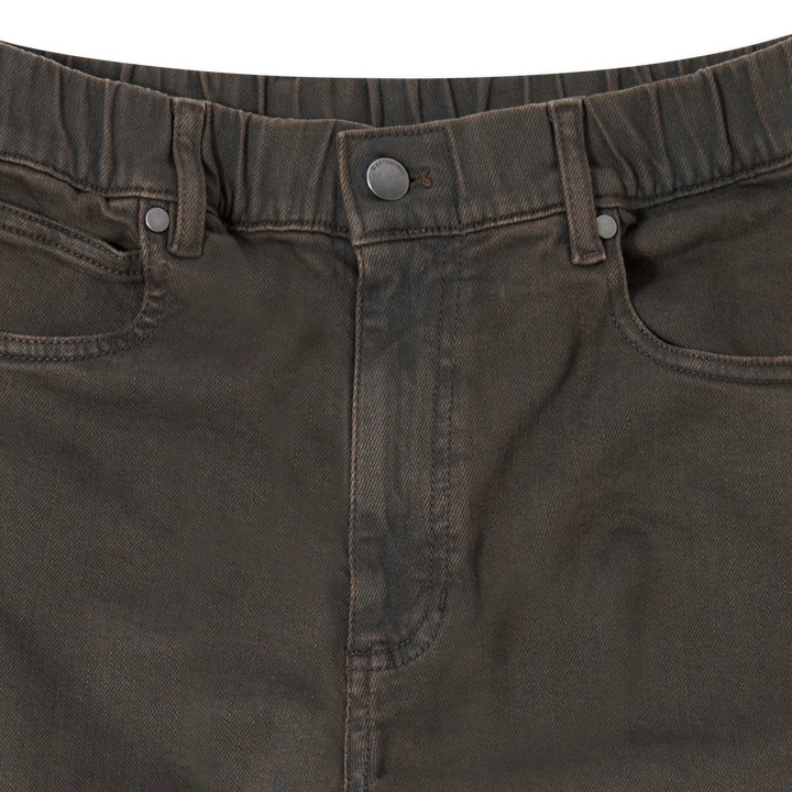 Stretch Travel Jean Coal close up on front