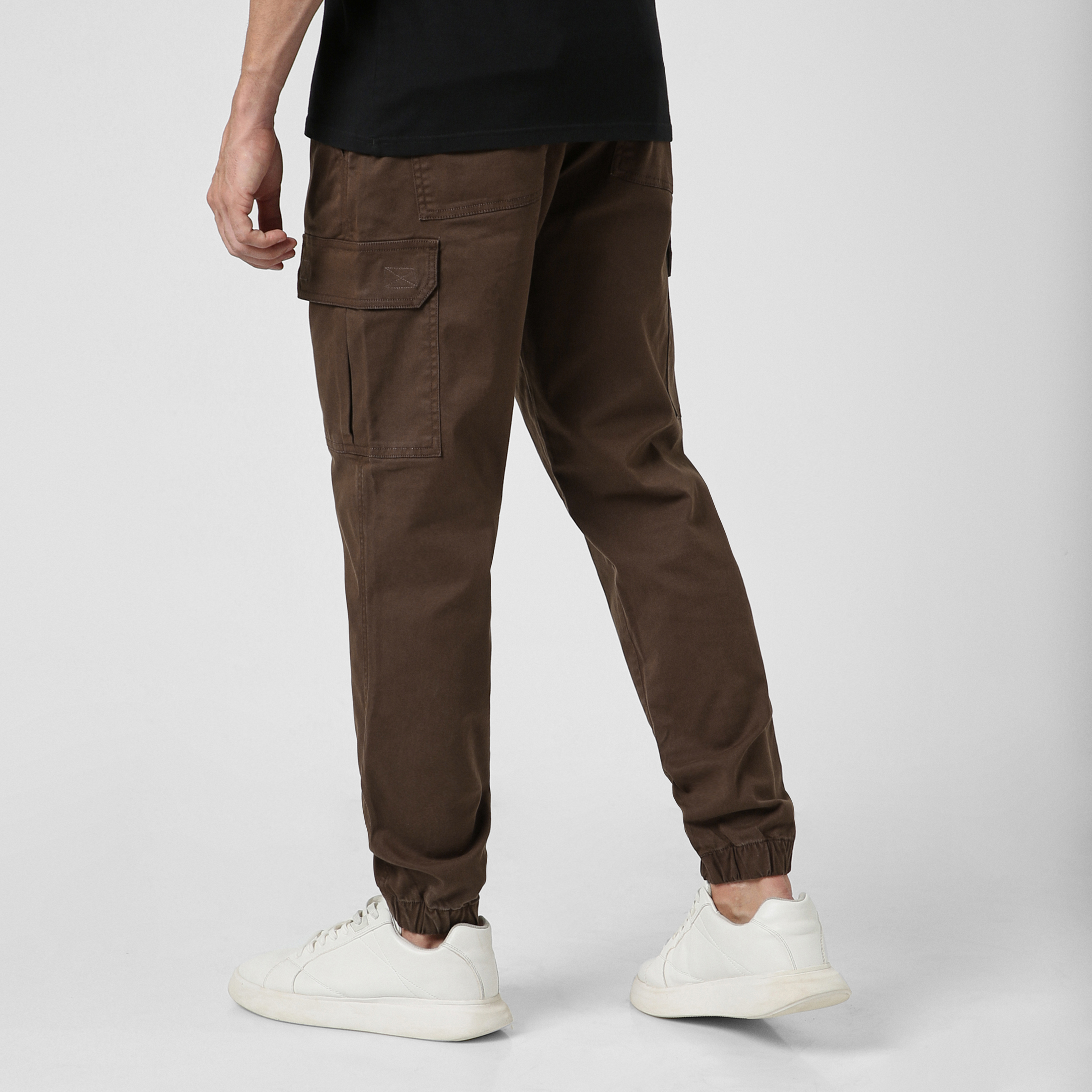 Stretch Cargo Jogger Cocoa back on model
