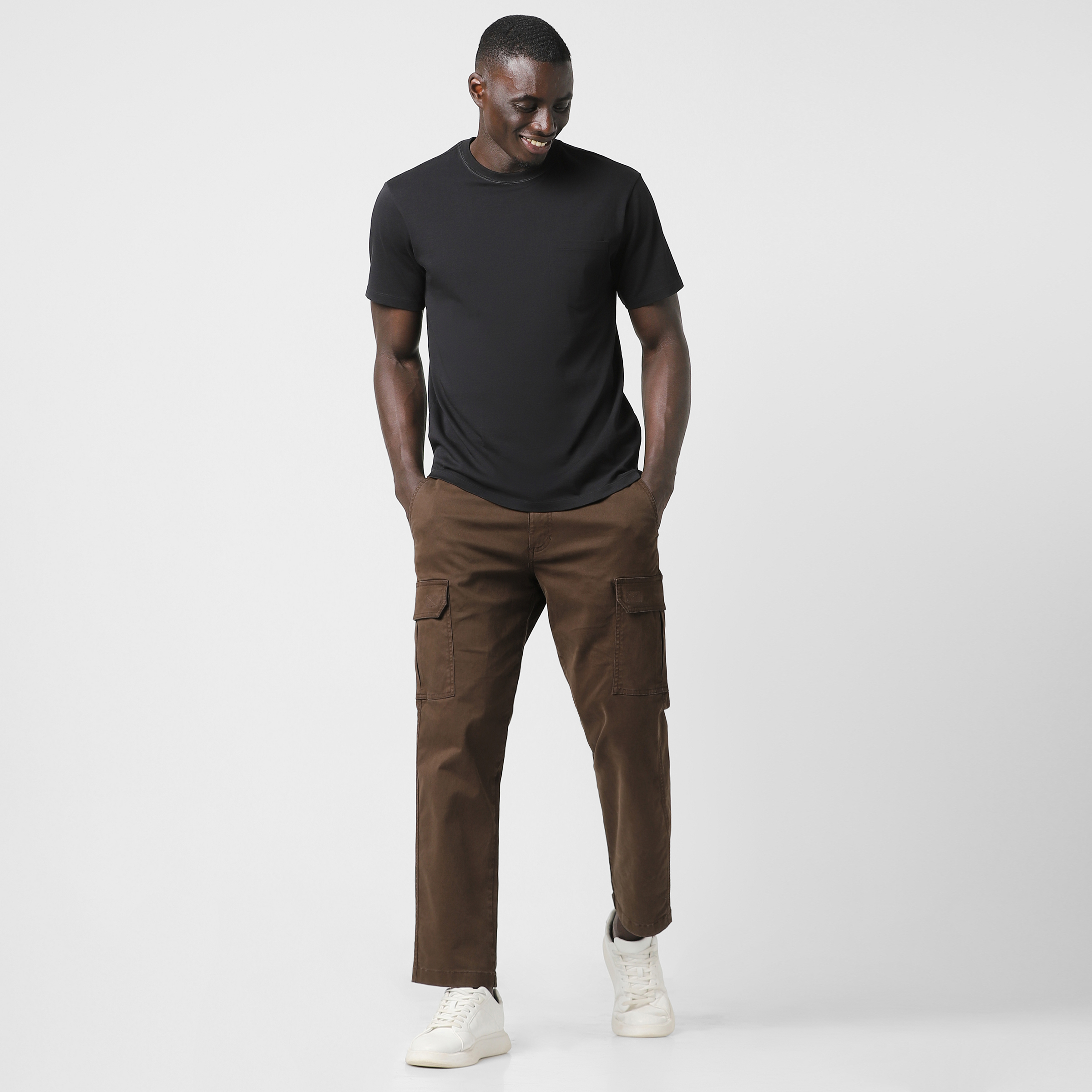 Stretch Cargo Pant Cocoa full body on model