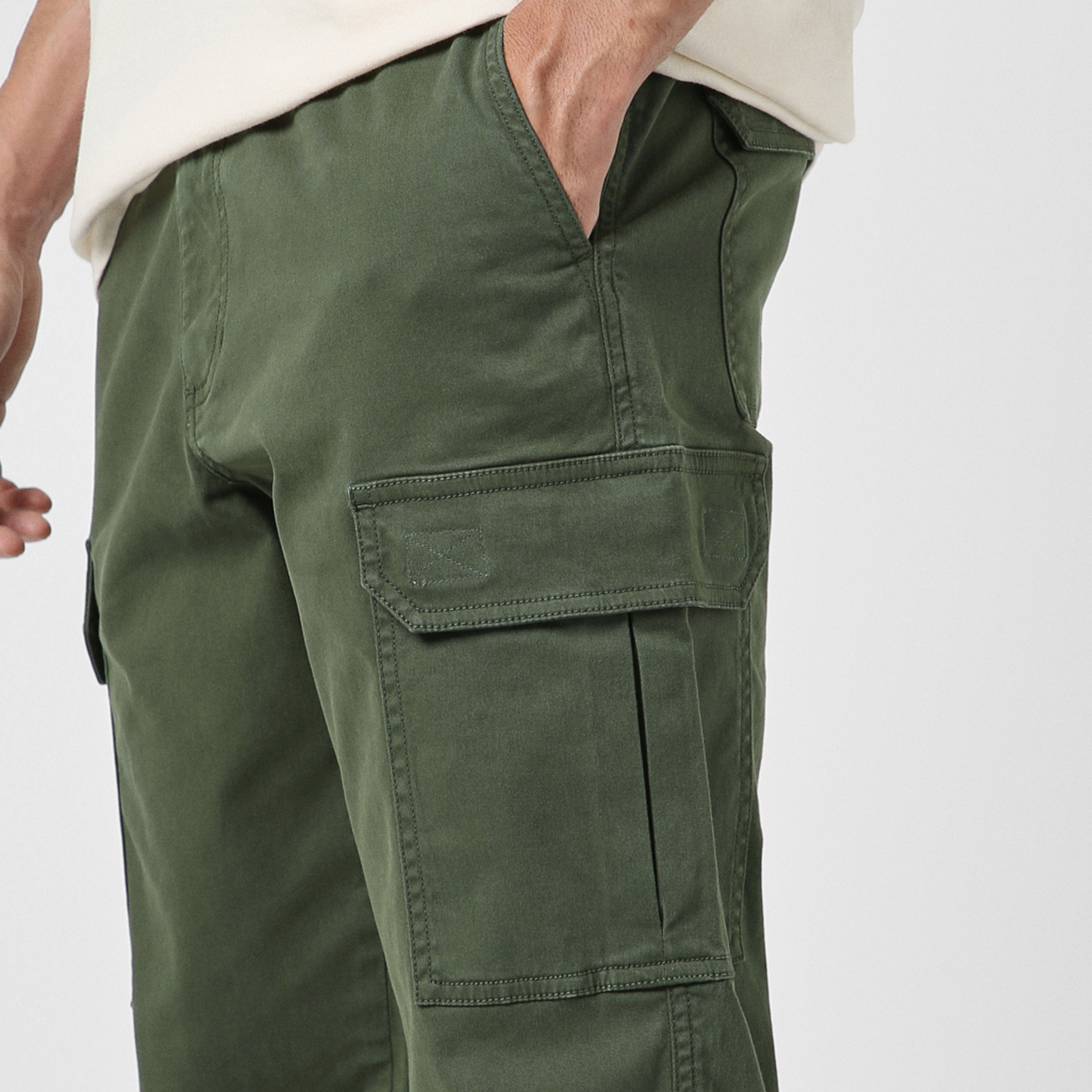 Stretch Cargo Pant Military Green close up left velcro pocket