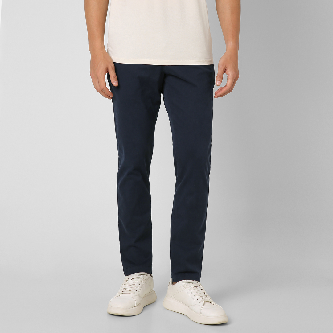 Stretch Chino Pant Navy on model