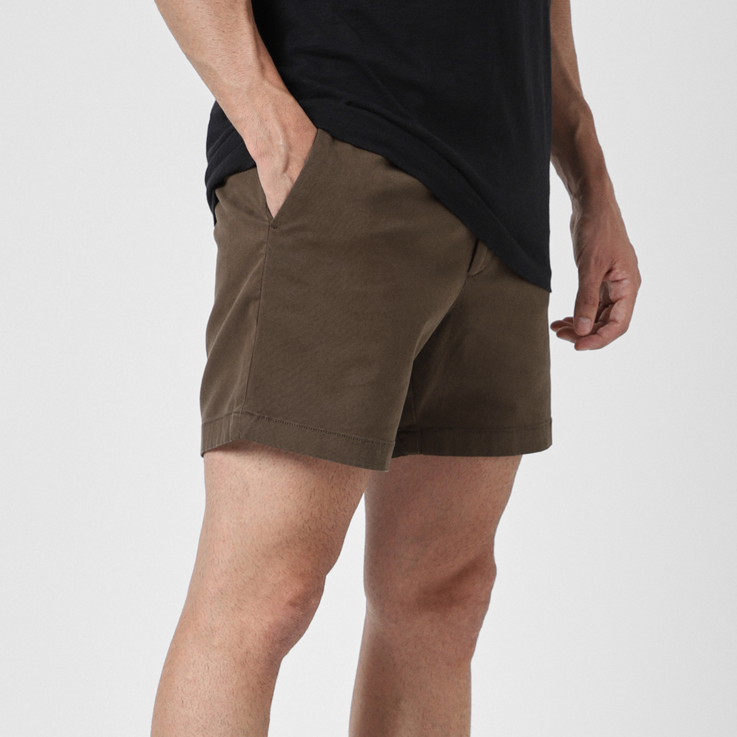 Stretch Chino Short 5.5" in Cocoa right side on model