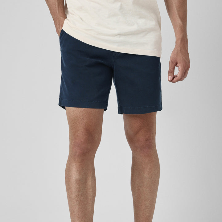 Stretch Short 7" Victory front on model