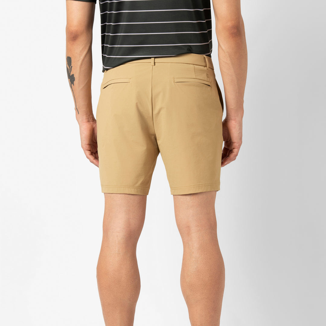 Tour Short Natural 7 back on model