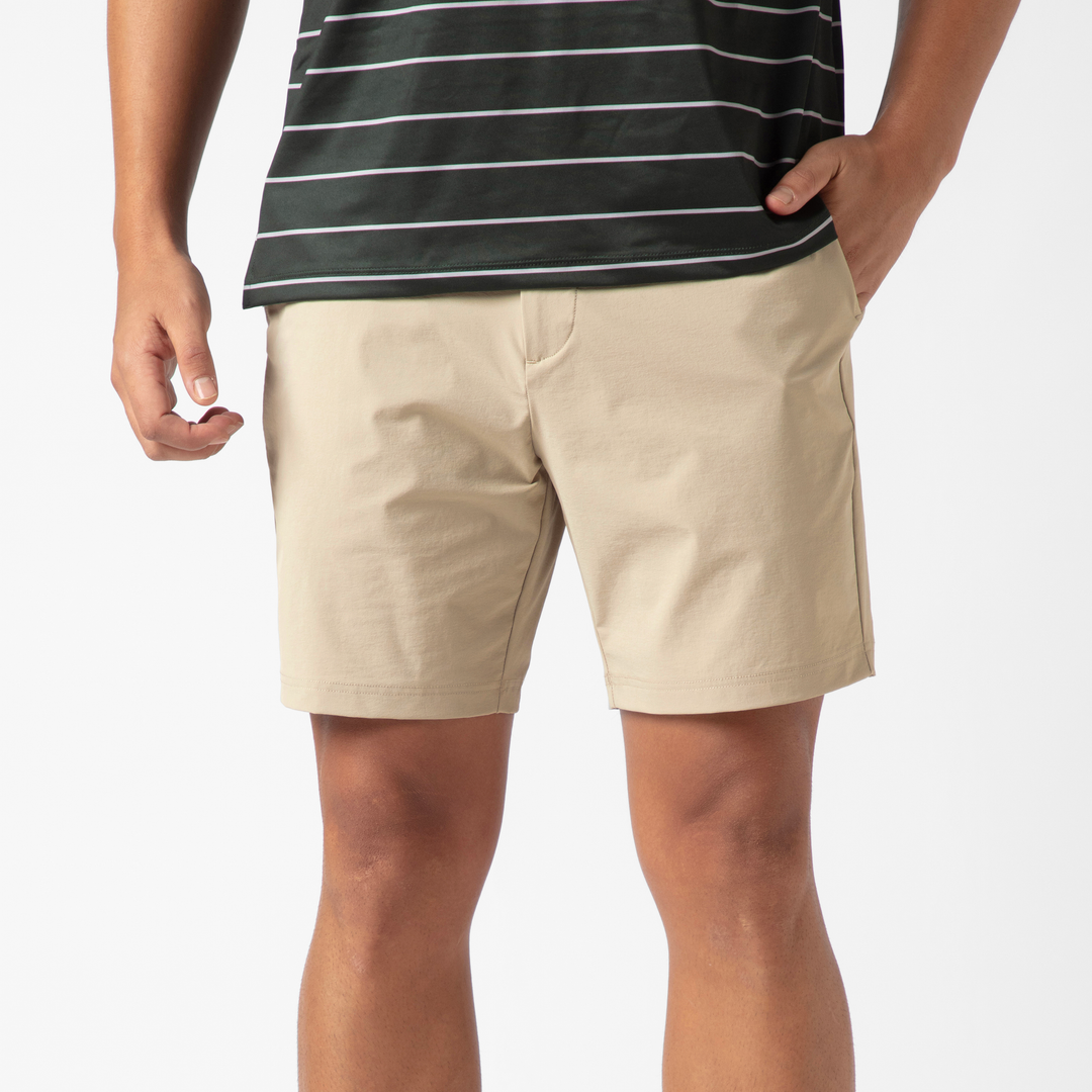 Tour Short 7" Khaki on model