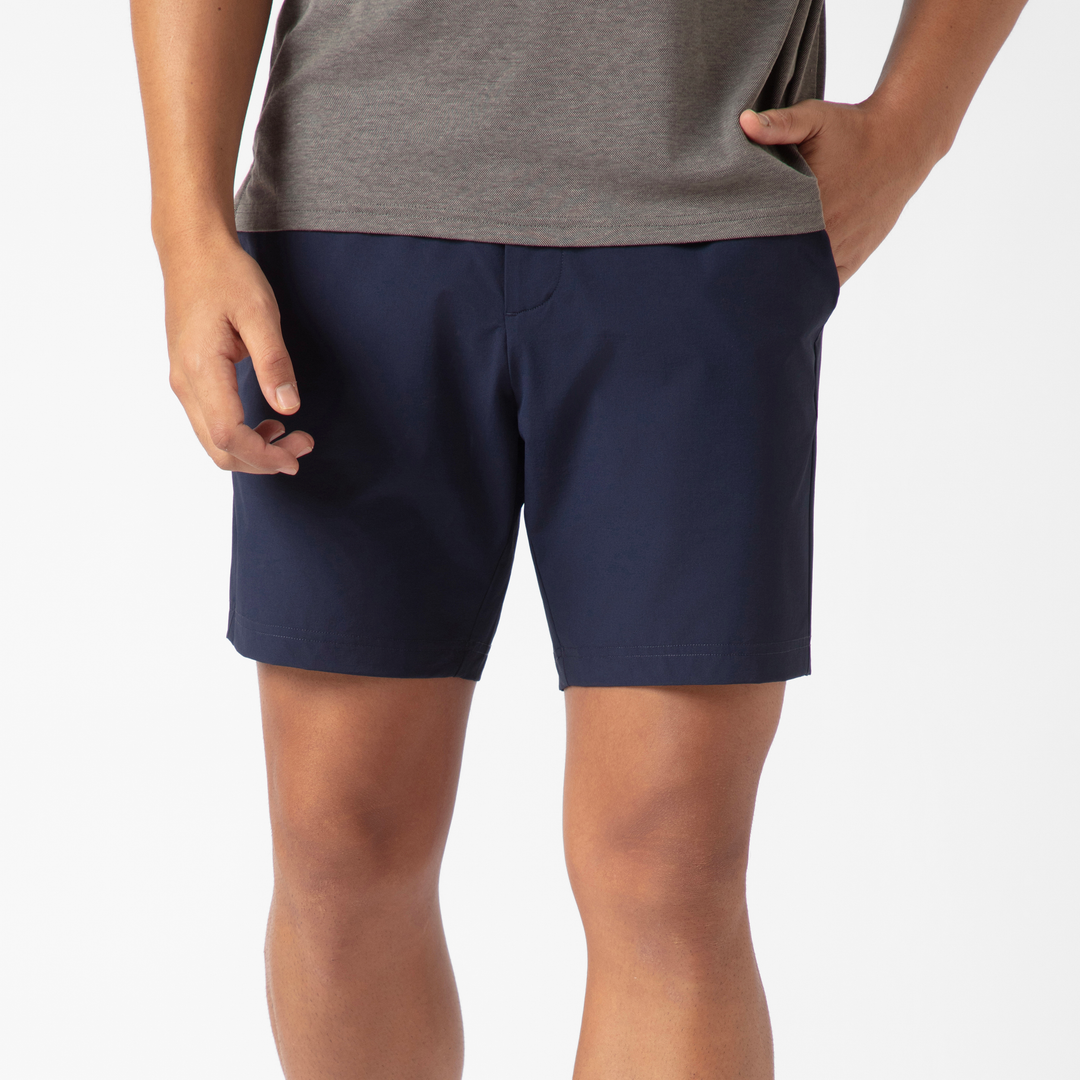 Tour Short 7" Navy on model