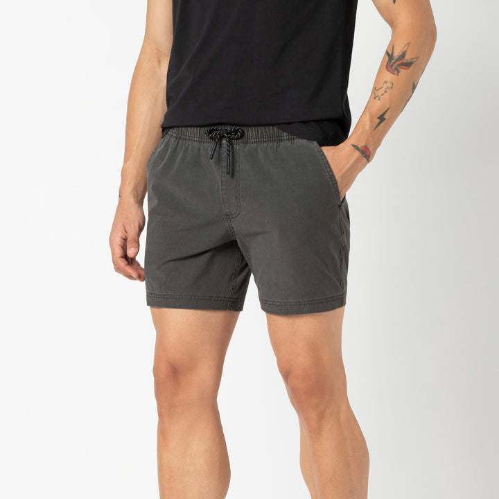 Volley Short 5 Charcoal side on model